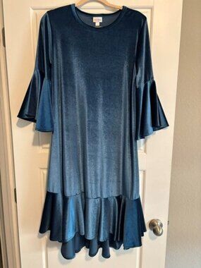 LuLaRoe Elegant Teal Blue Velvet Bell Sleeve Dress – Size L